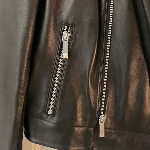 BCBGMaxAzria Black Leather & Wool Coat with Zipper Details - two coats in one - Picture 6 of 9